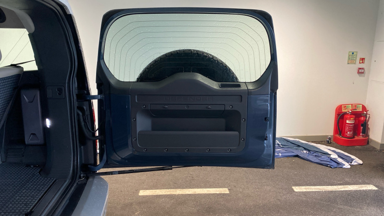 Land Rover Defender 3.0 D200 S 90 3dr Auto Diesel Estate